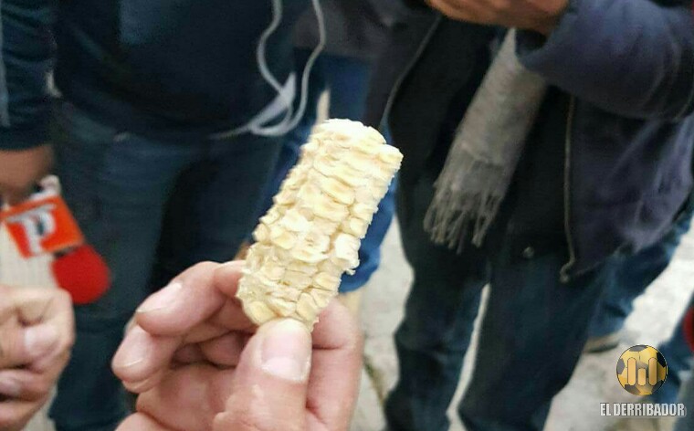 ¿Por un choclo?