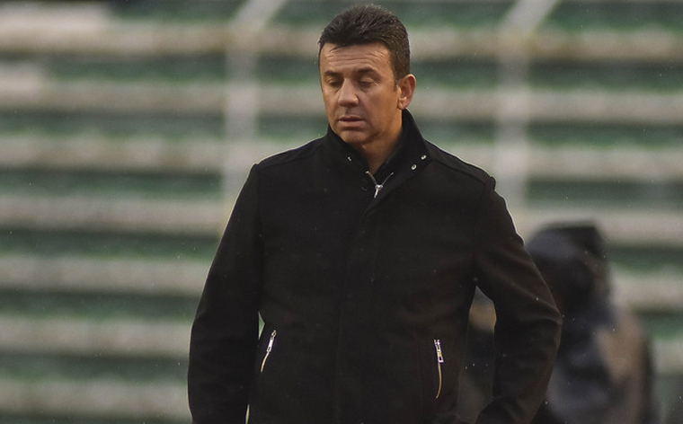 Ahora el Santo quiere a Julio Baldivieso