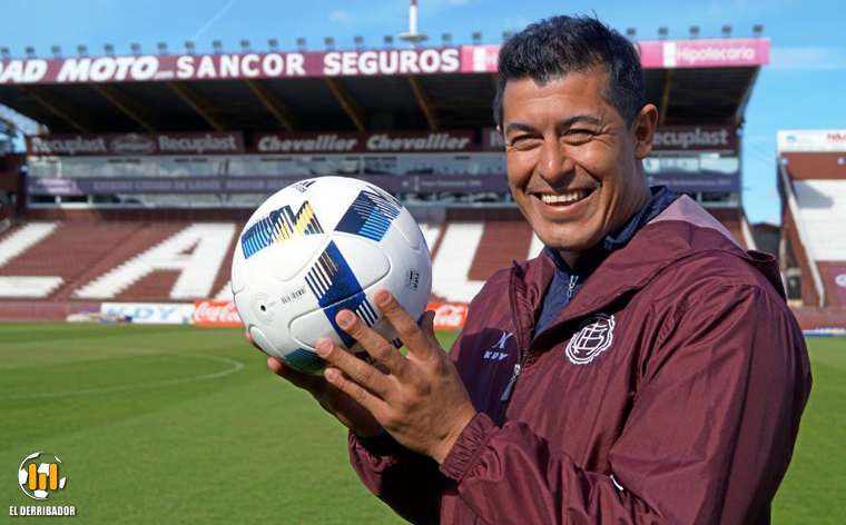 Almirón, el técnico cuidadoso