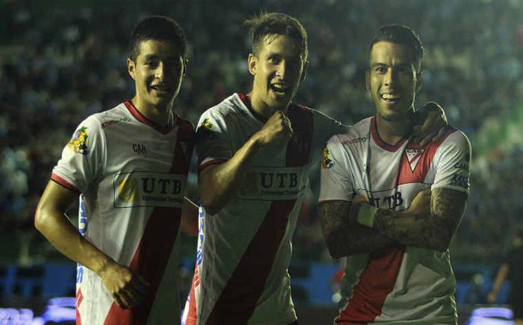 Always Ready gana con un revés 
