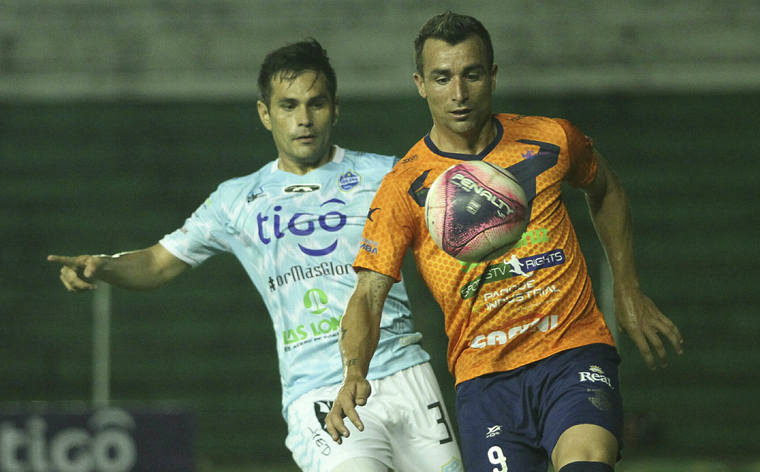 Aurora vs Sport Boys a las 17:15