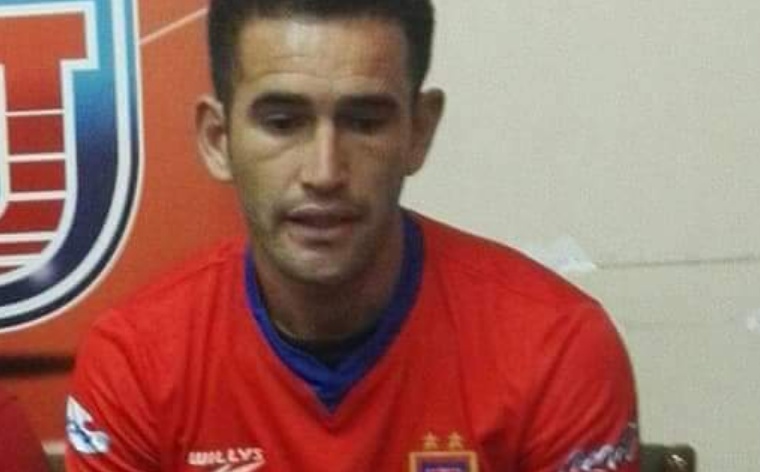 Baéz y Vidaurre llegan a la U