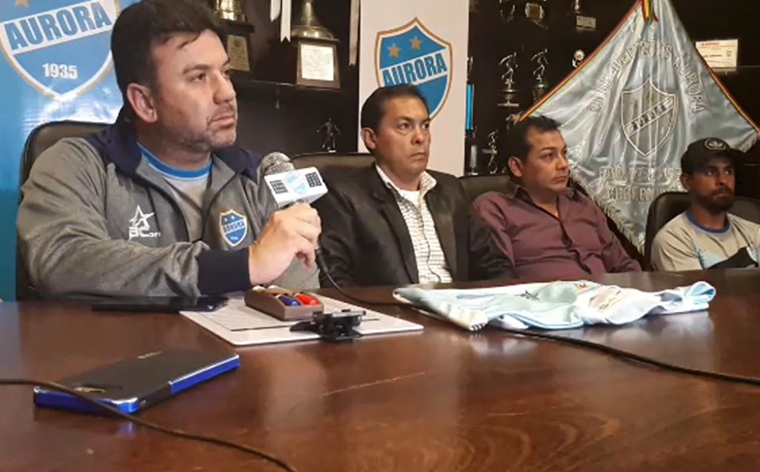 Baldivieso quiere hombres de temple