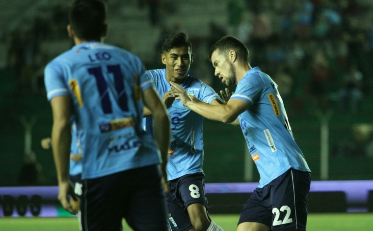 Blooming se impuso al Toro