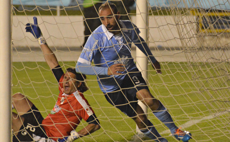 Bolívar recupera a Eguino, pero no contará con Arce