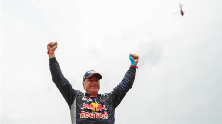 Carlos Sainz gana su segundo Dakar