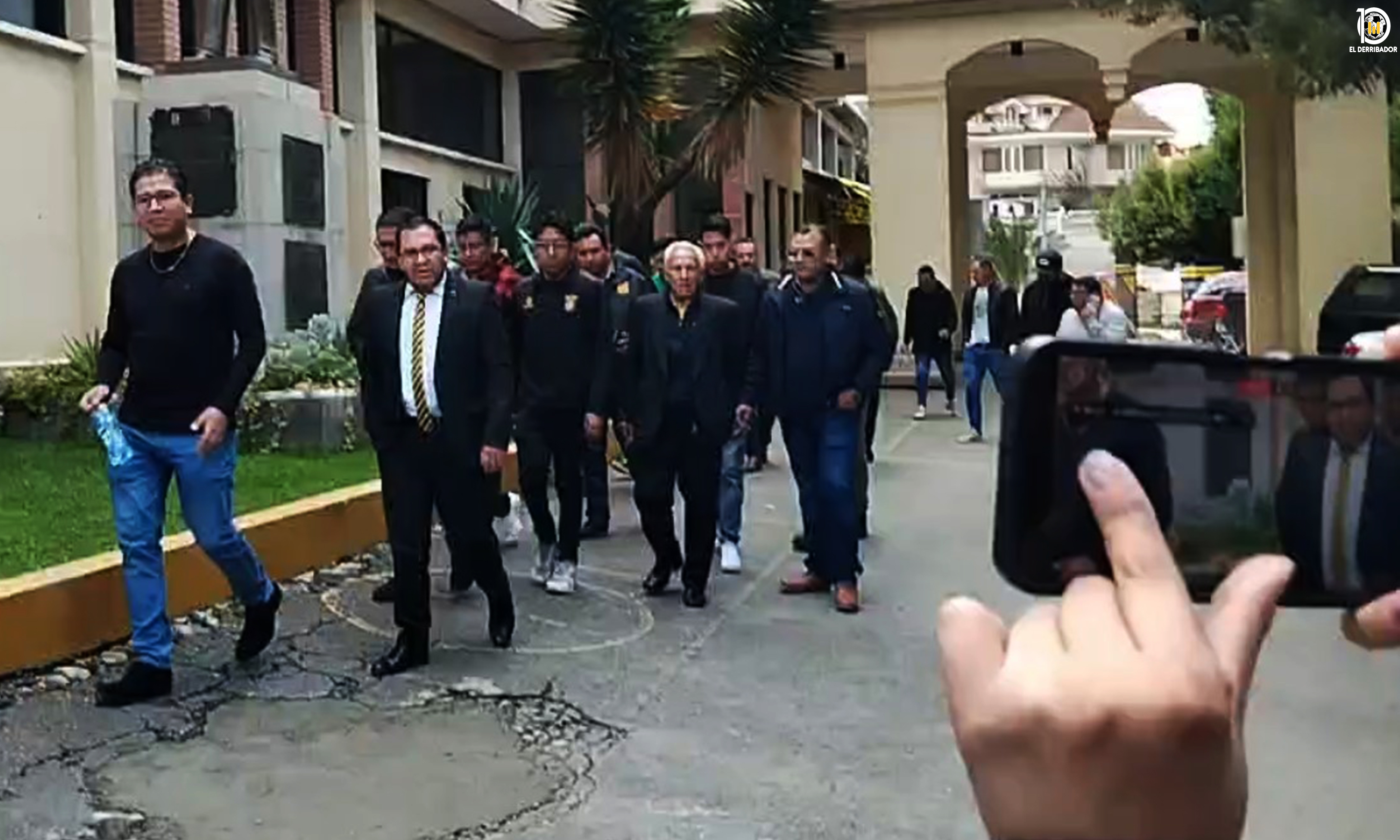 Contra Viento y Marea