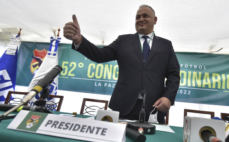Costa continúa al mando de la FBF 