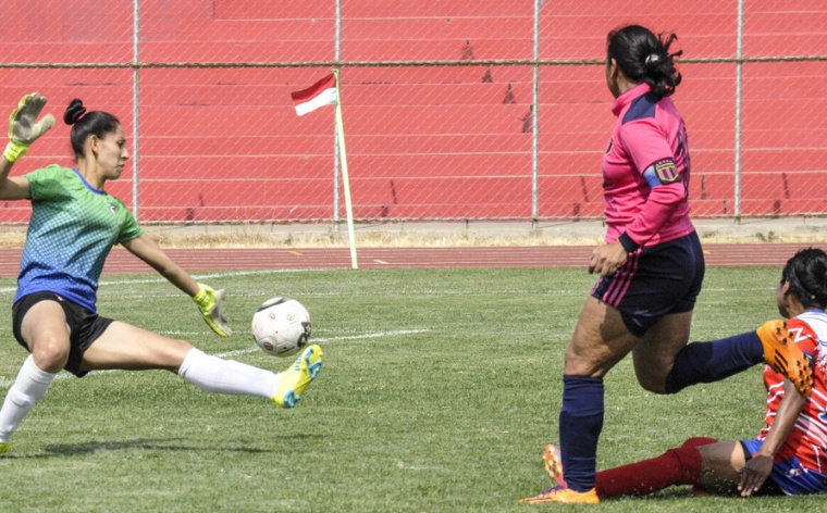 Cuadrangular femenino
