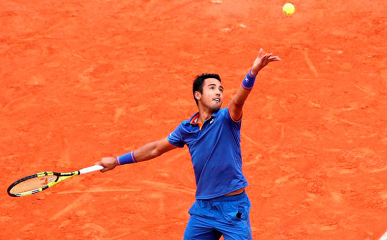 Dellien avanza en Suecia