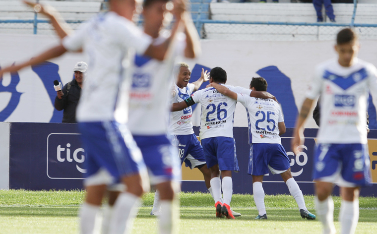 El domingo puede haber vuelta olímpica