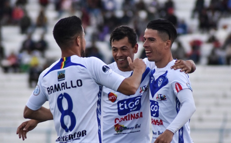 El santo no para