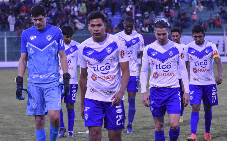 El Santo recibe al Toro en Oruro