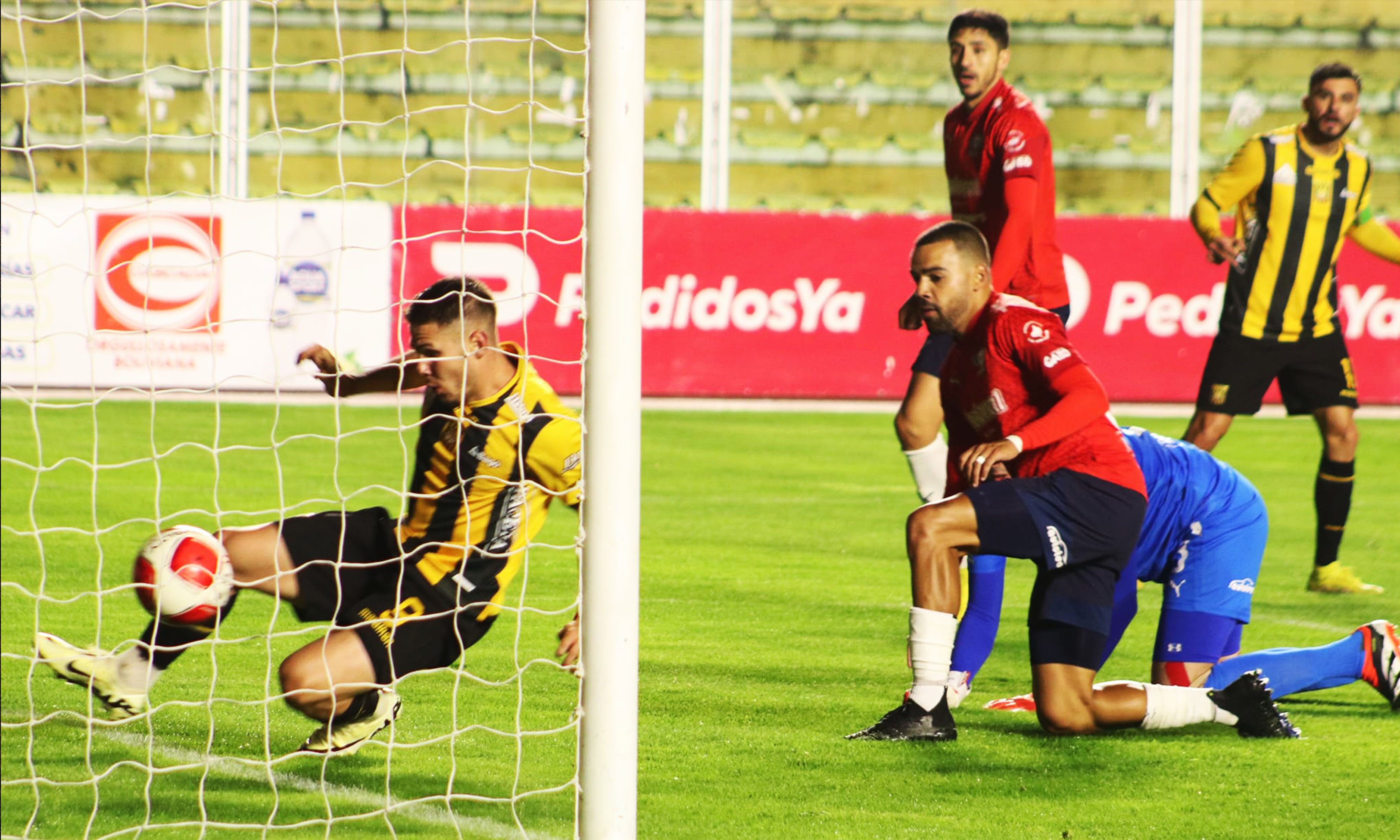 El Tigre sigue en la pelea