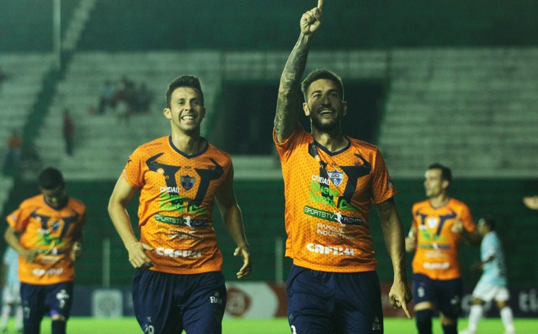 El Toro quiere pelear