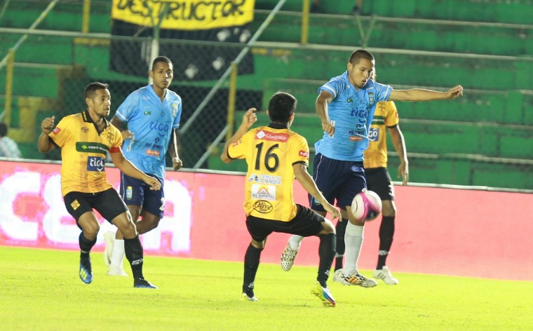 Empate en Santa Cruz