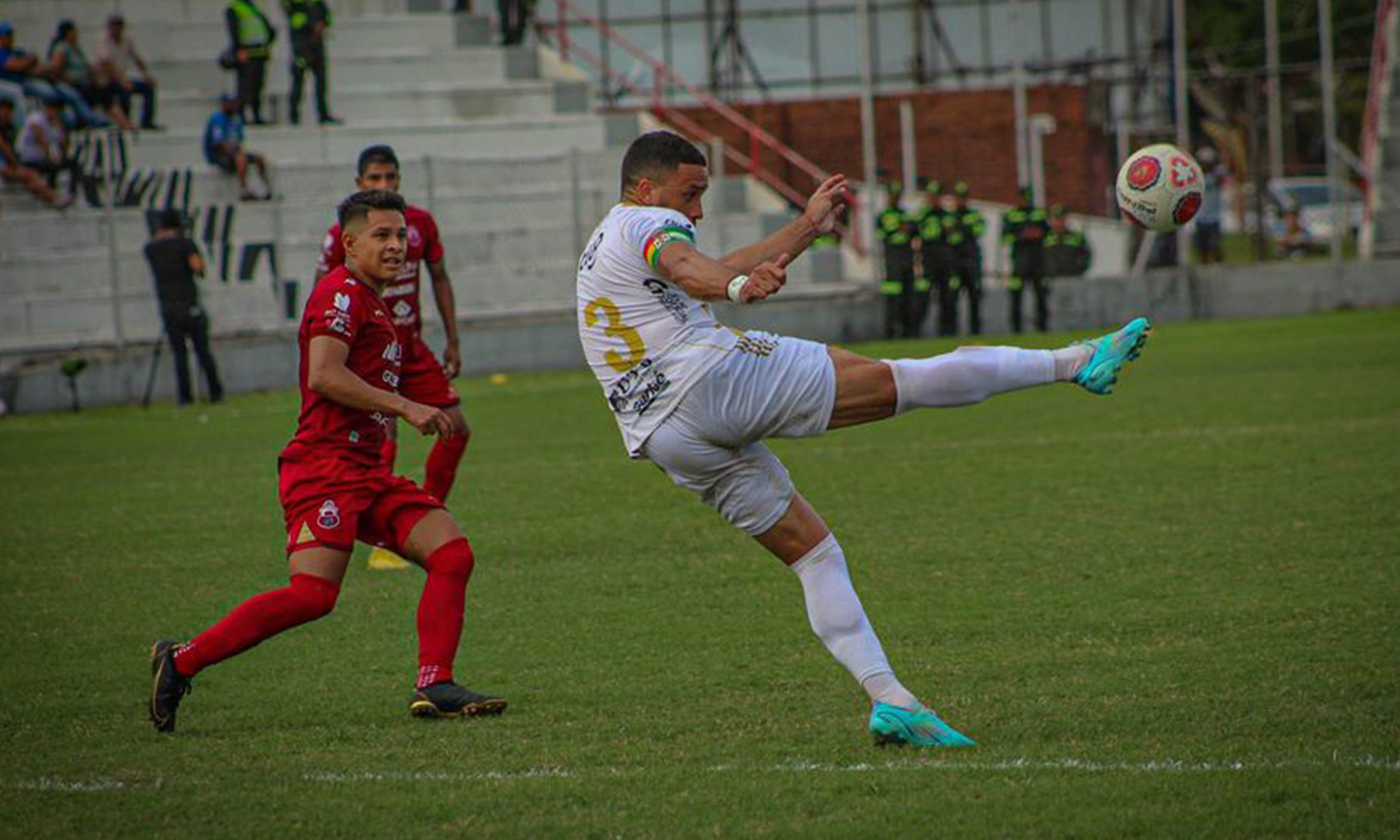 Empate sin sabor