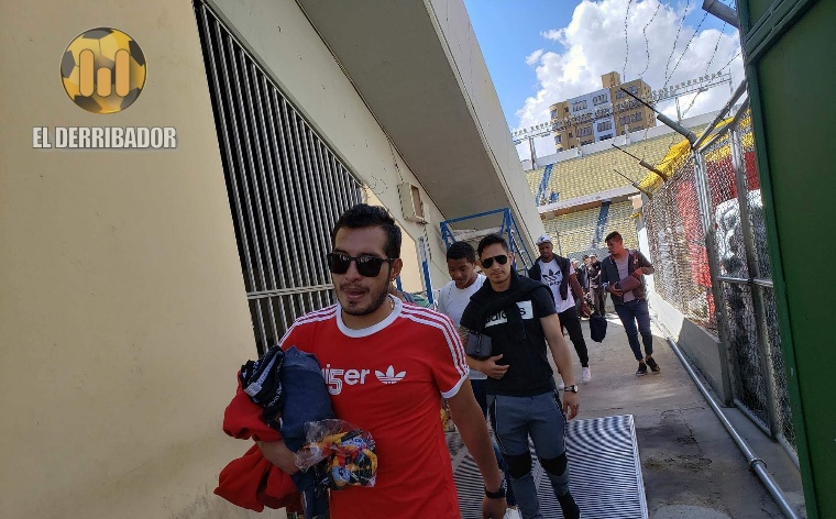 Farías prepara cambios
