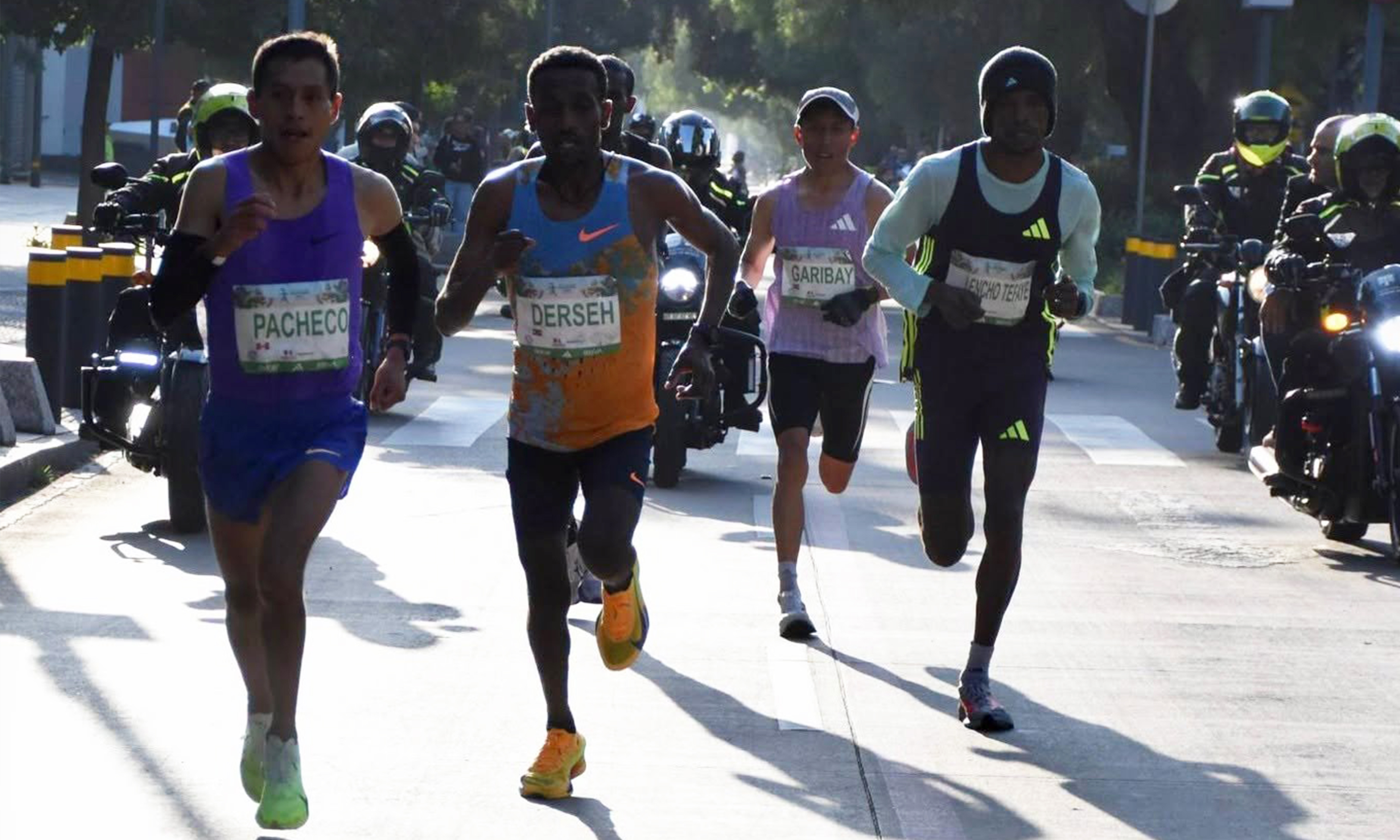 Héctor Garibay ocupó el cuarto lugar en la Maratón de CDMX
