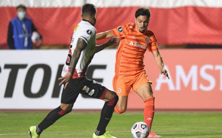Internacional Vs. Always Ready