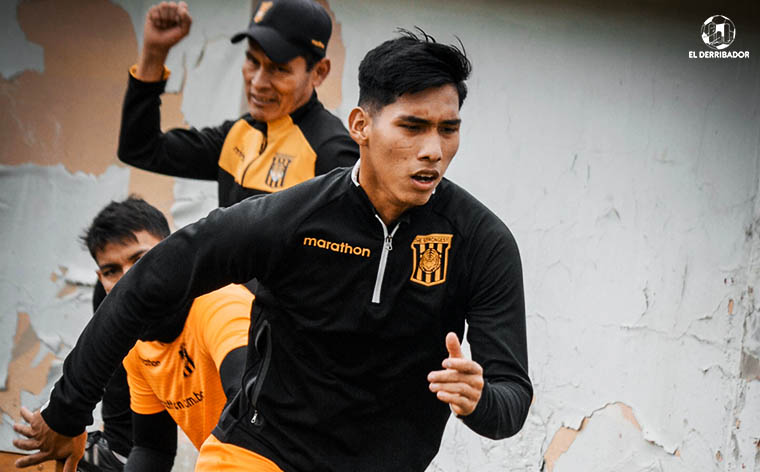 Jeyson Chura apoyará desde fuera