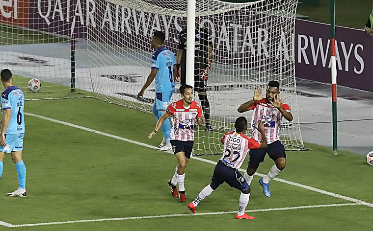 Junior le ganó a Bolívar