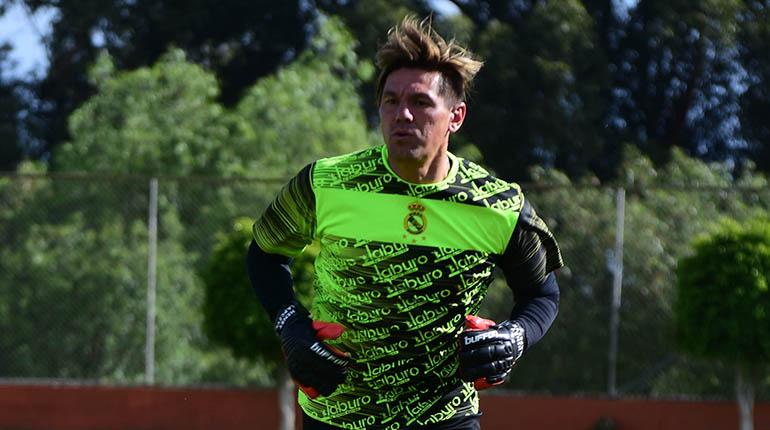 Lapczyk deja el arco