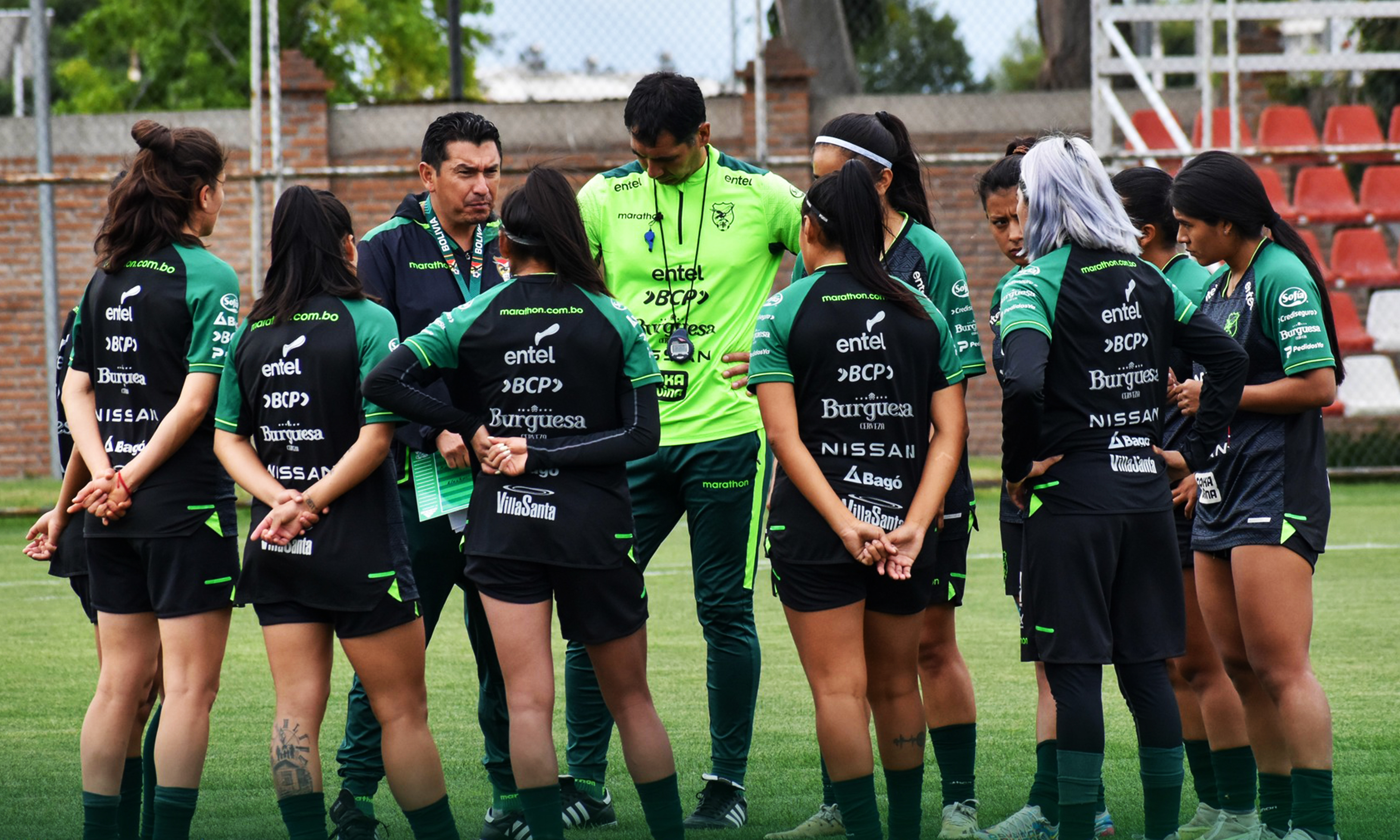 Las chicas de la selección concentradas en La Paz
