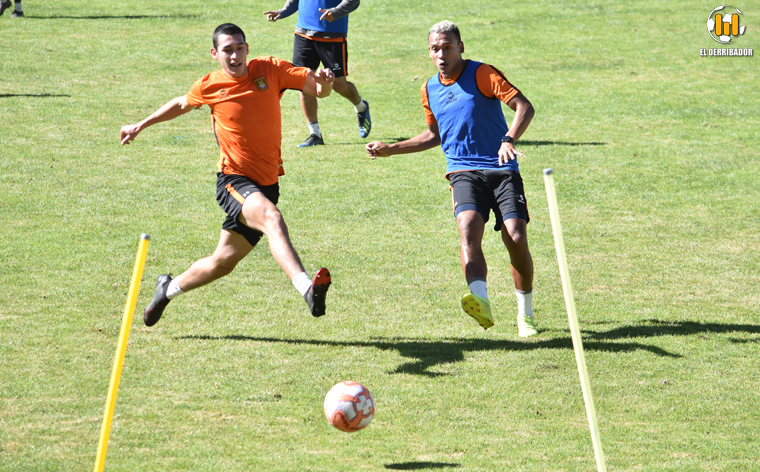 Los refuerzos se hacen esperar