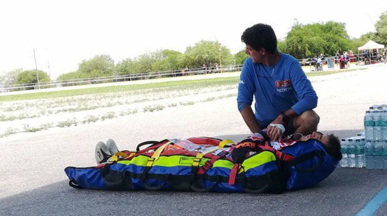 Luciano Benavides abandona el Dakar