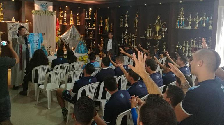 Misa se sanación para Aurora