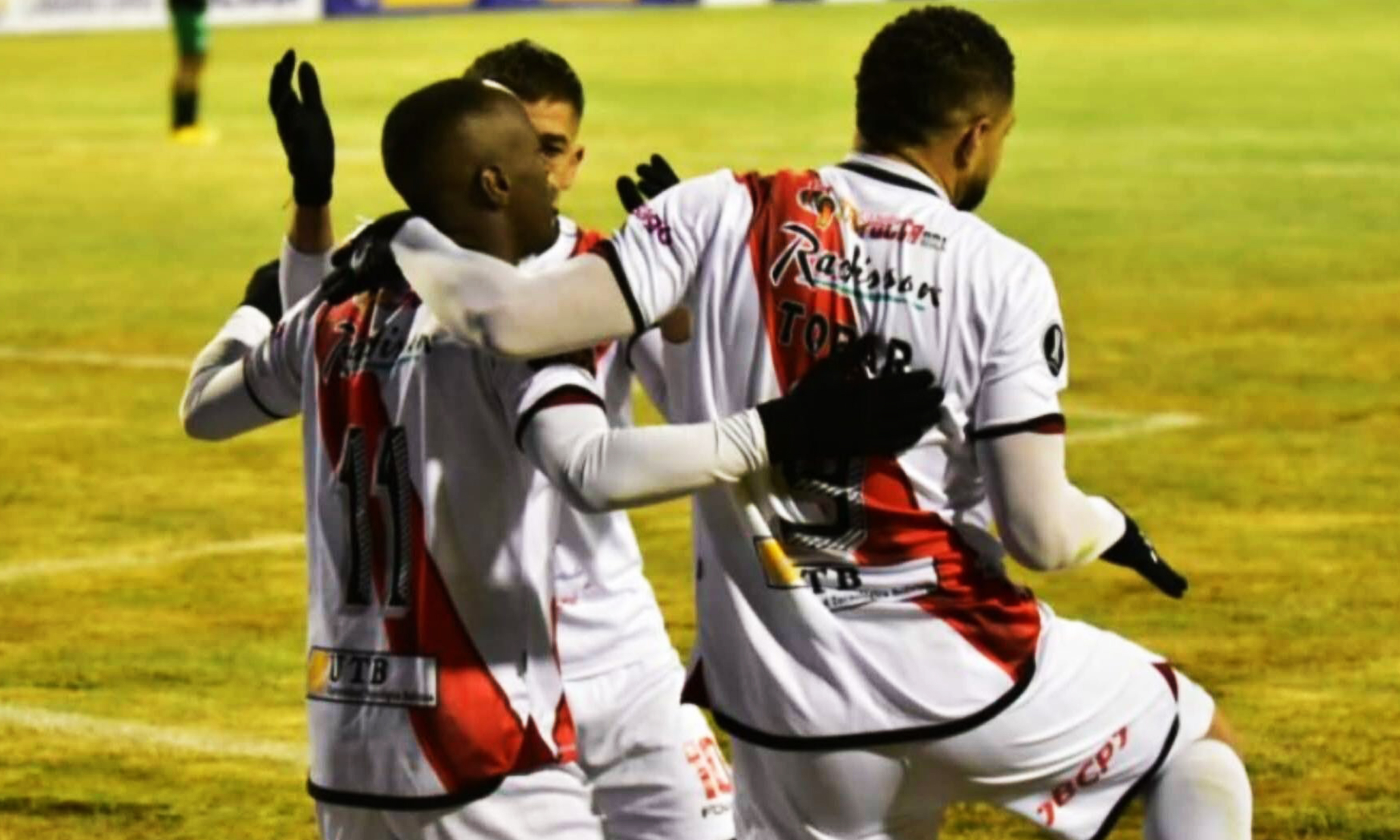 Nacional aplastante