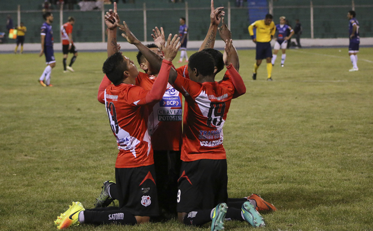 Nacional en modo espera