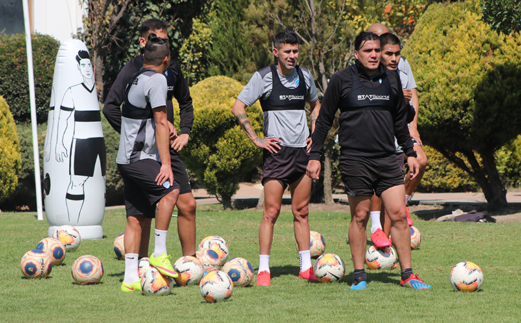 No habrá amistosos para Bolívar
