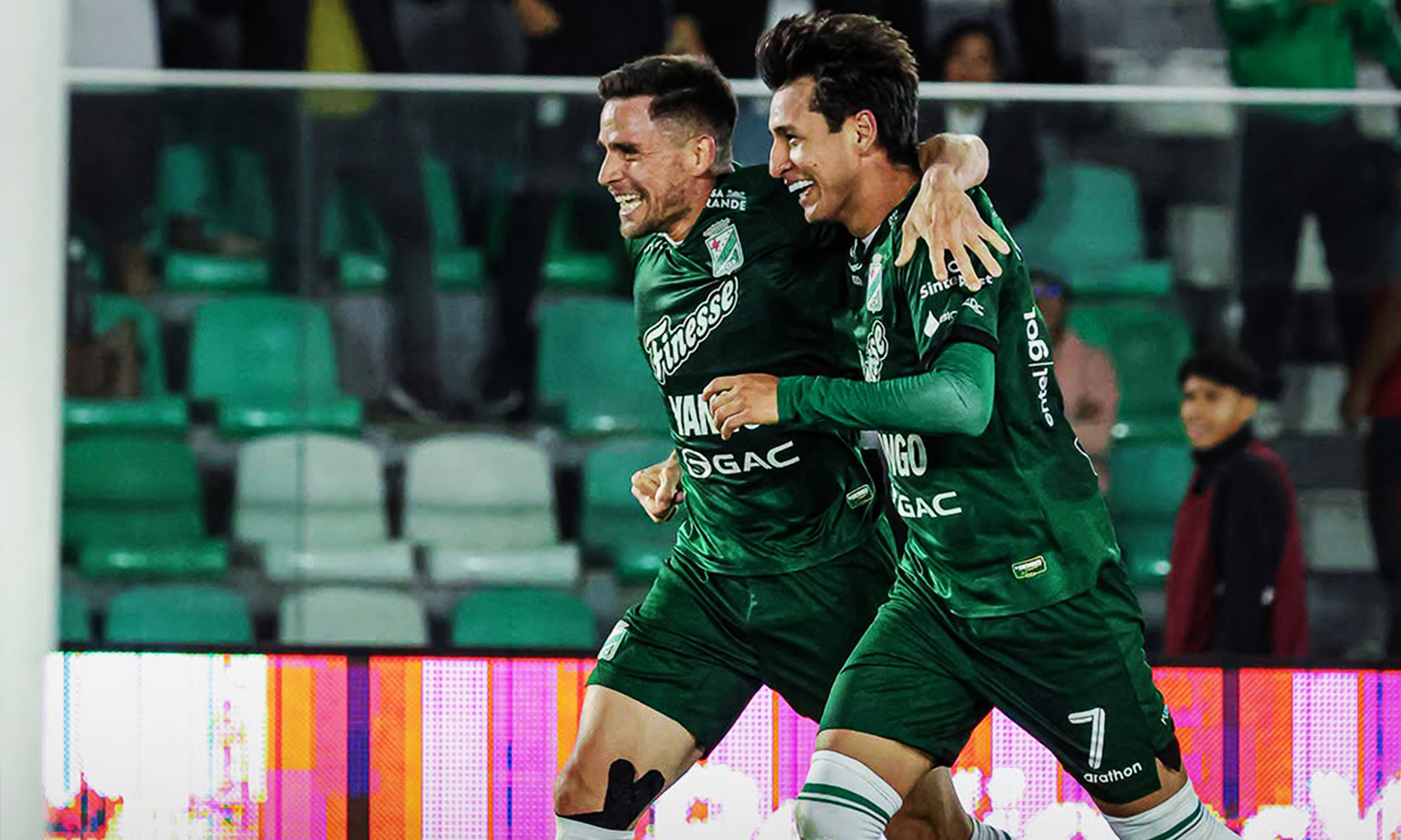 Oriente Petrolero vence 1-0 a ABB con un gol en el minuto 90