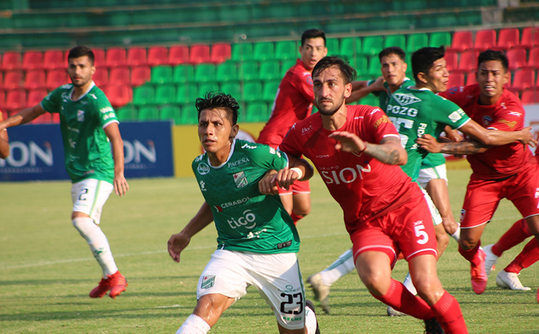Oriente Petrolero vs Royal Pari 