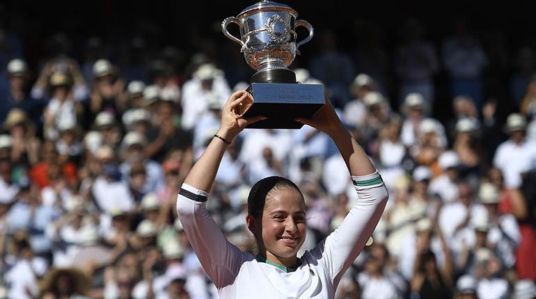 Ostapenko reina en Roland Garros