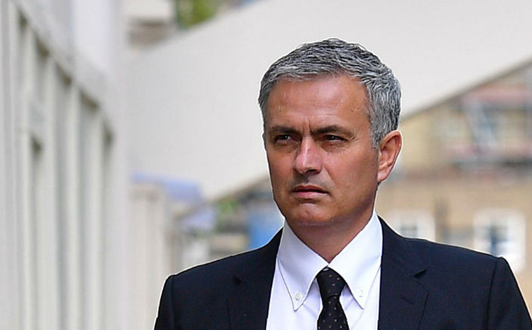 Pep y Mou se verán en China