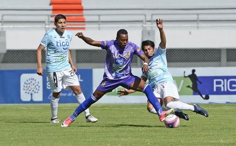 Real se juega la permanencia