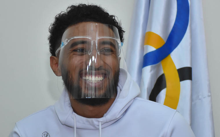 Reaves se incorpora a la verde 