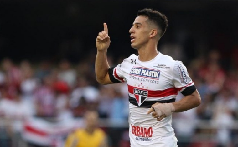 Refuerzos a montones