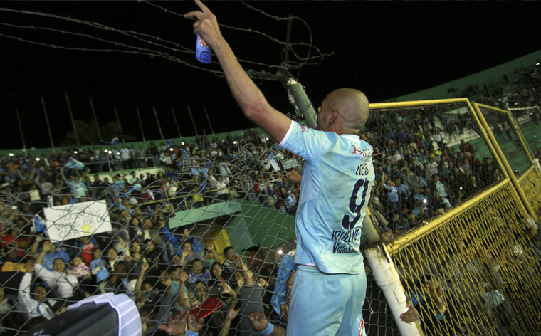 Riquelme tiene que volver