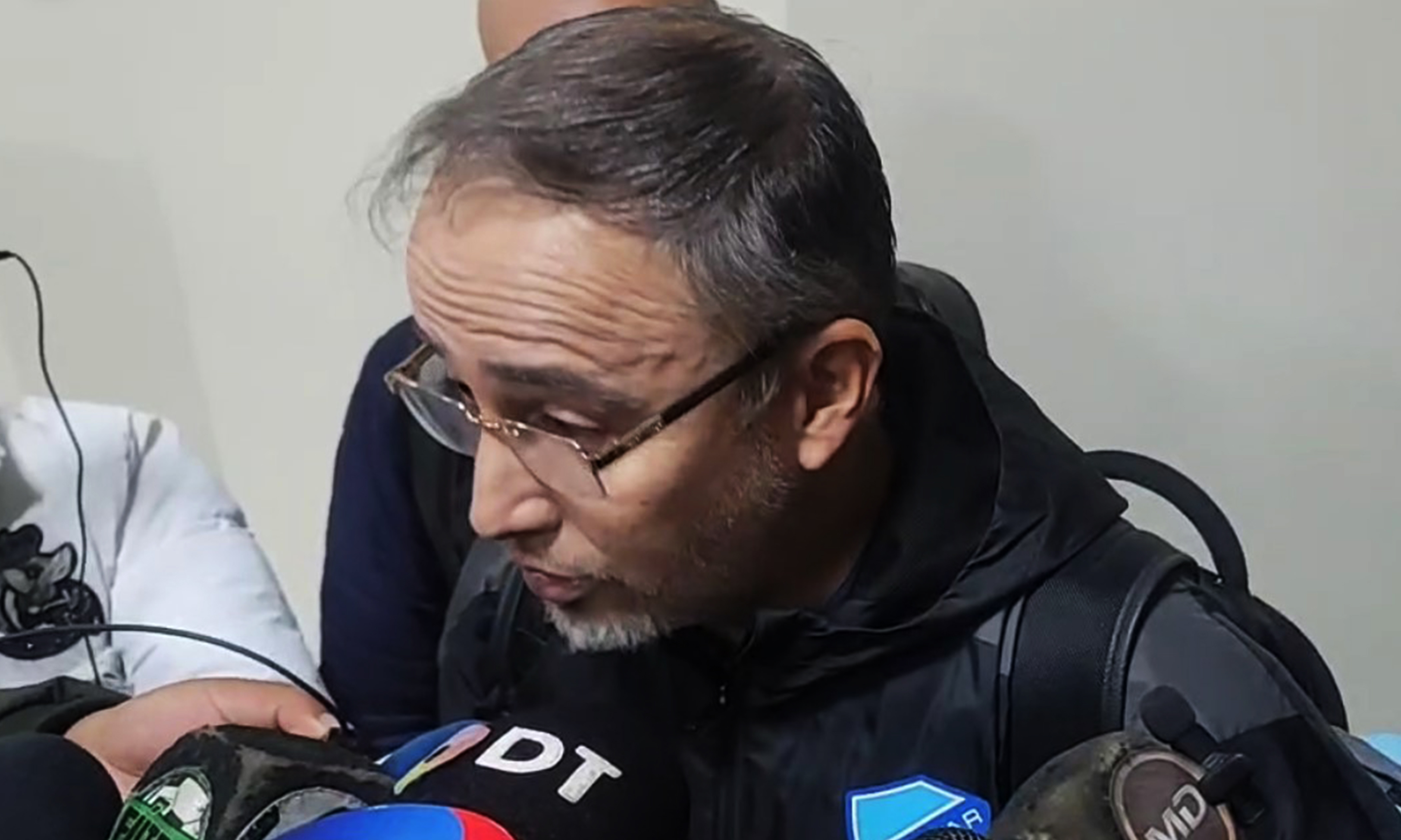 Robatto no encuentra respuesta