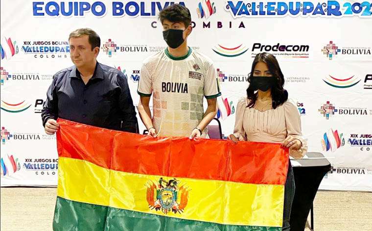 Rojas recibió la Tricolor