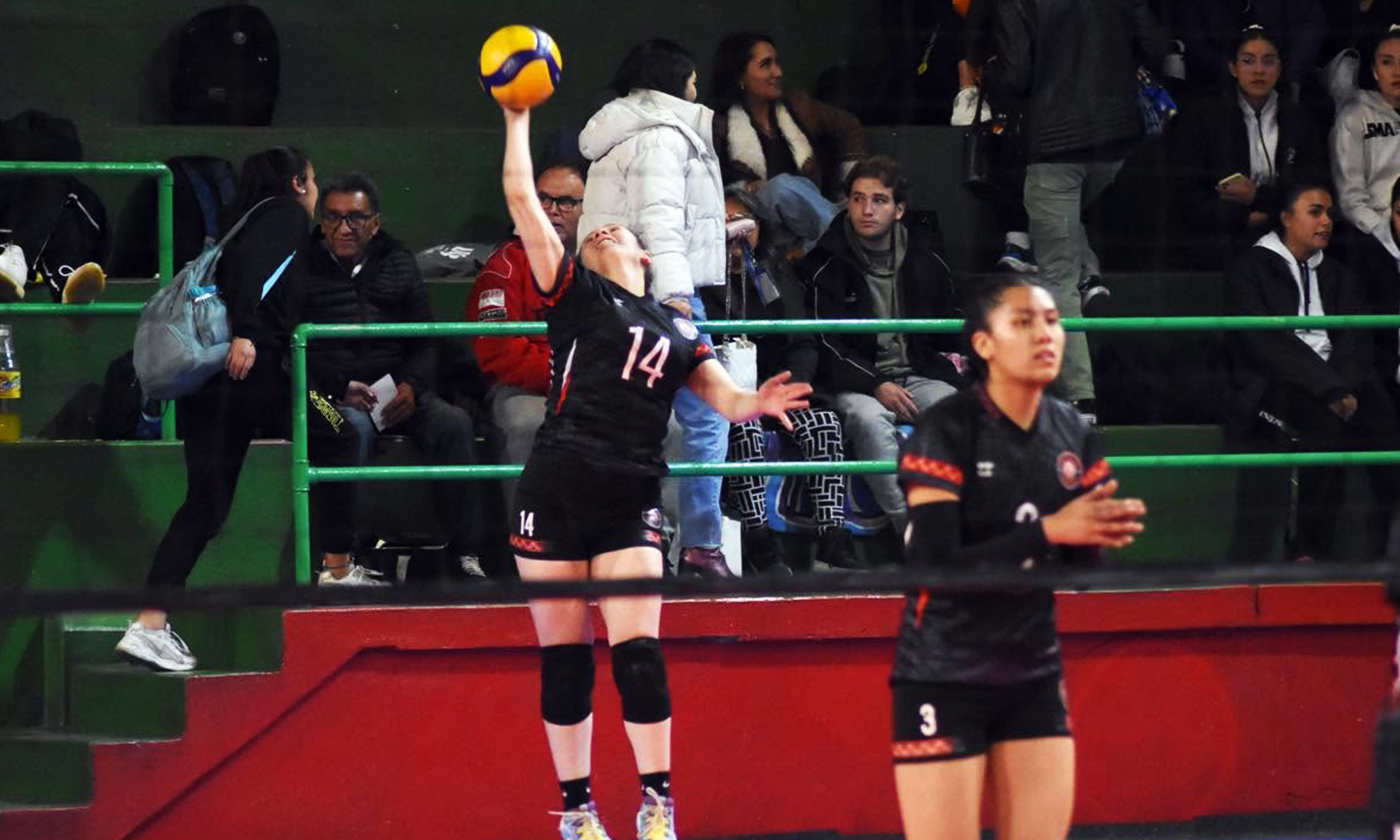 San Antonio Galas de La Paz y Universitario de Tarija permanecerán en la Liga Superior de Voleibol