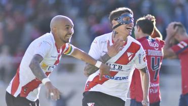 Agónico triunfo