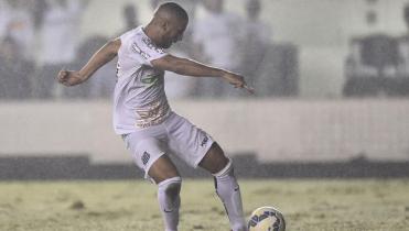 Alex sugiere jugadores en Wilstermann