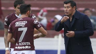 Almirón confirmó el once
