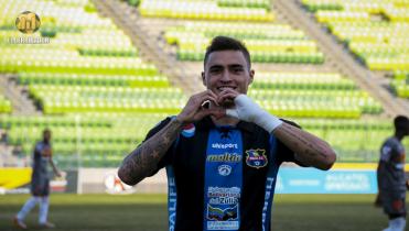 Arteaga se demora