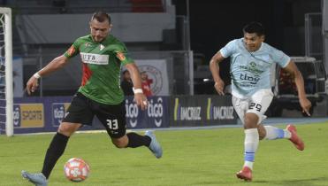 Aurora escapa del fondo